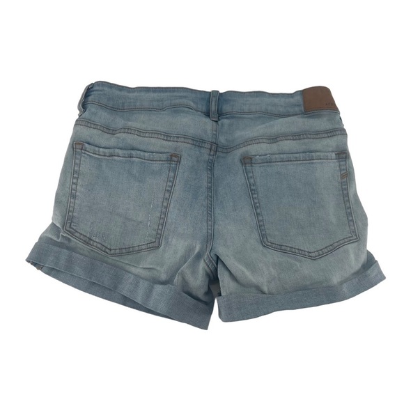 Aeropostale Distressed Cuffed Hem Low Rise Midi Jeans Shorts Size 10 Women’s - Picture 3 of 5
